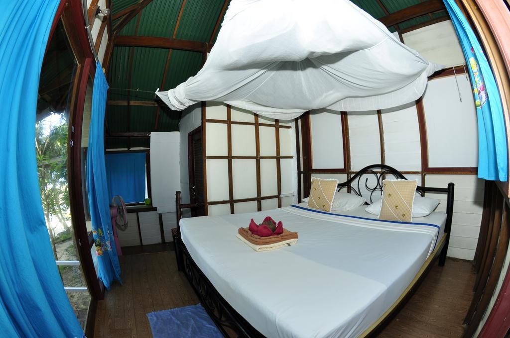 Tohko Beach Resort Ko Phi Phi Exterior foto