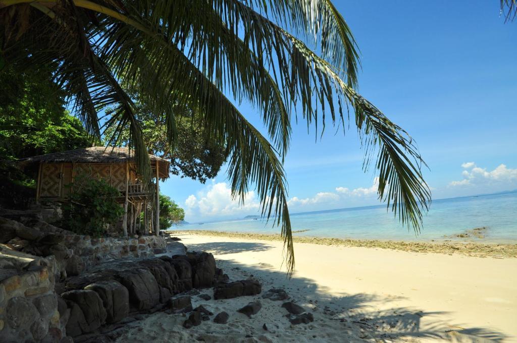 Tohko Beach Resort Ko Phi Phi Exterior foto