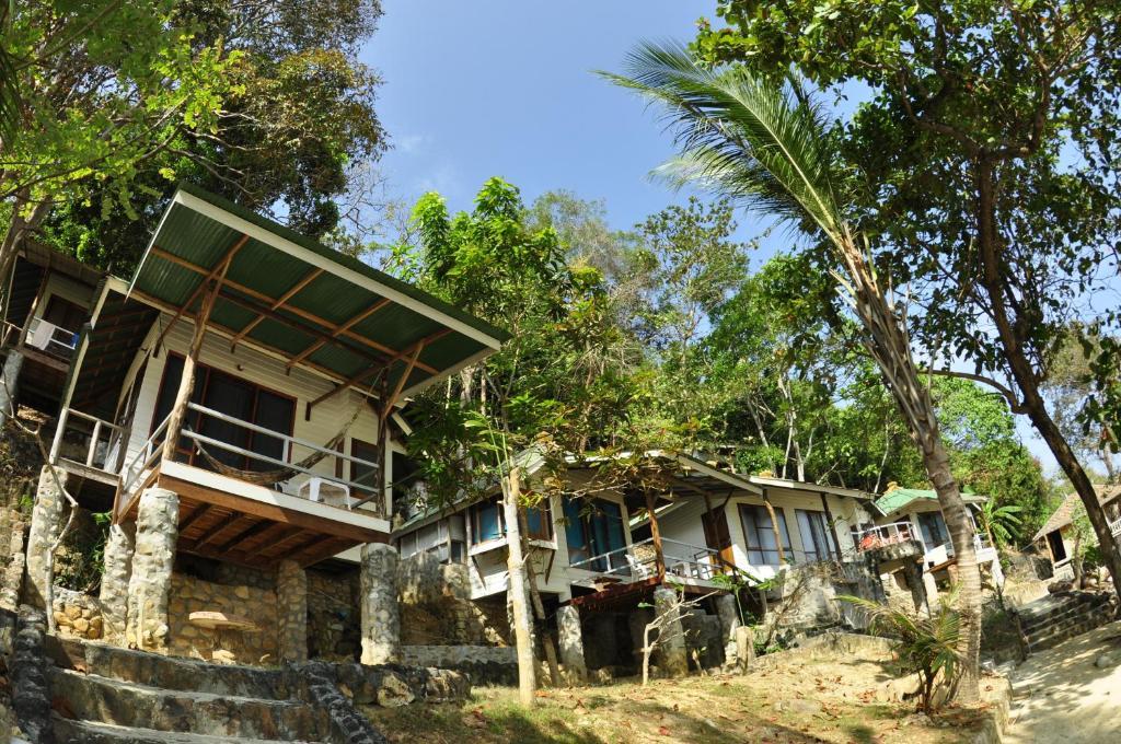 Tohko Beach Resort Ko Phi Phi Exterior foto