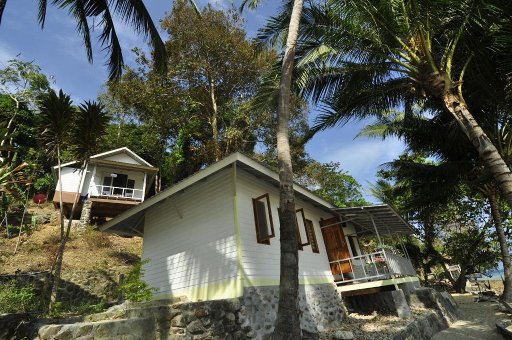 Tohko Beach Resort Ko Phi Phi Exterior foto